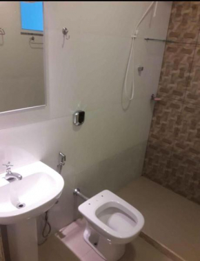 Alugo casa